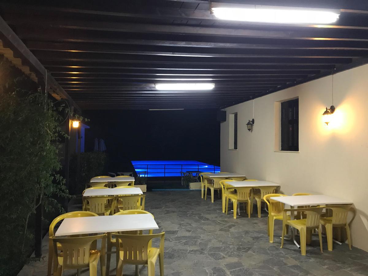 Camping & Bungalows Castle View Mystras Exterior foto