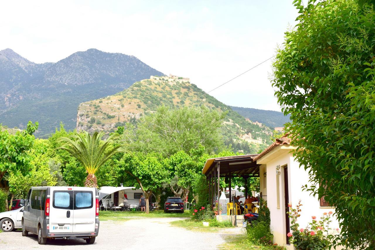 Camping & Bungalows Castle View Mystras Exterior foto