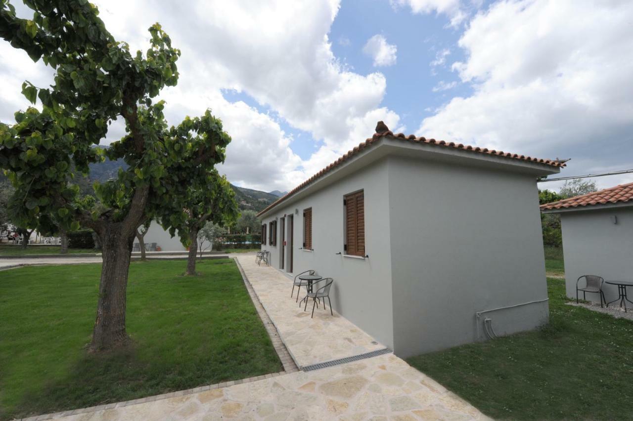 Camping & Bungalows Castle View Mystras Exterior foto